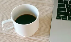 Có nên uống cà phê ngay sau khi thức dậy?